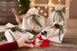 Adventssöndagskalender, 4 dagar - Smycken