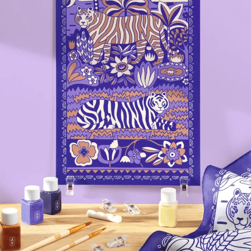 Atelier 10 – Sidenmåleri (tigrar)