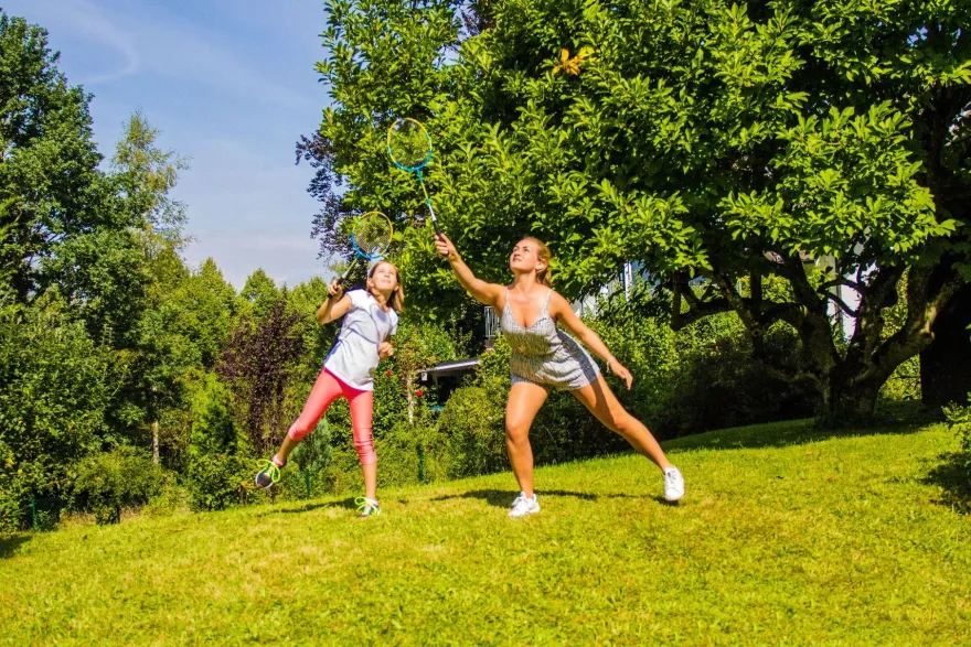 Badmintonset för familjen, inkl. nät