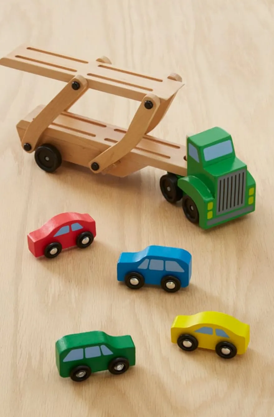 Biltransport med 4 bilar