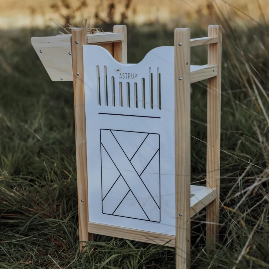 byASTRUP-tillbehör - Hästbox för 2 käpphästar