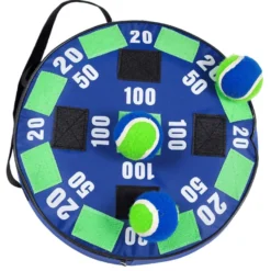 Dartspel med kardborrebollar