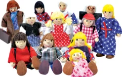 Dockor 12,5 cm - A: 12 familjemedlemmar
