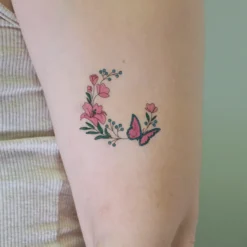 Färglägg själv-tatueringar - Flower power