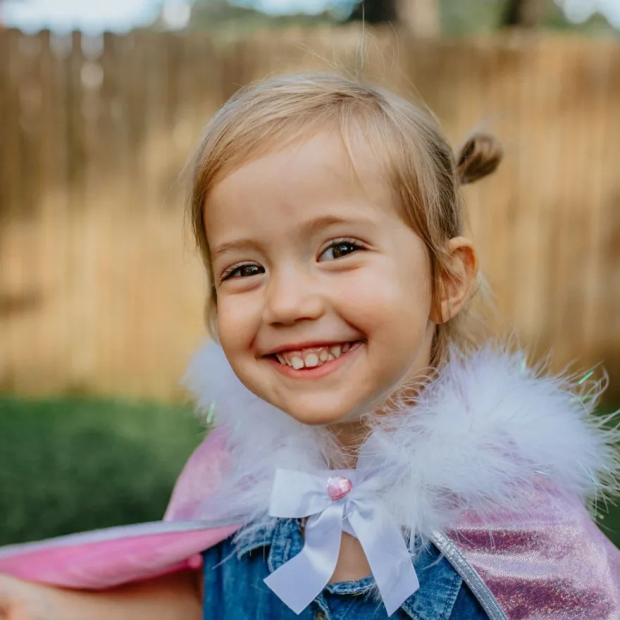 Glittercape med fuskpälskant, stl. 4-7 år