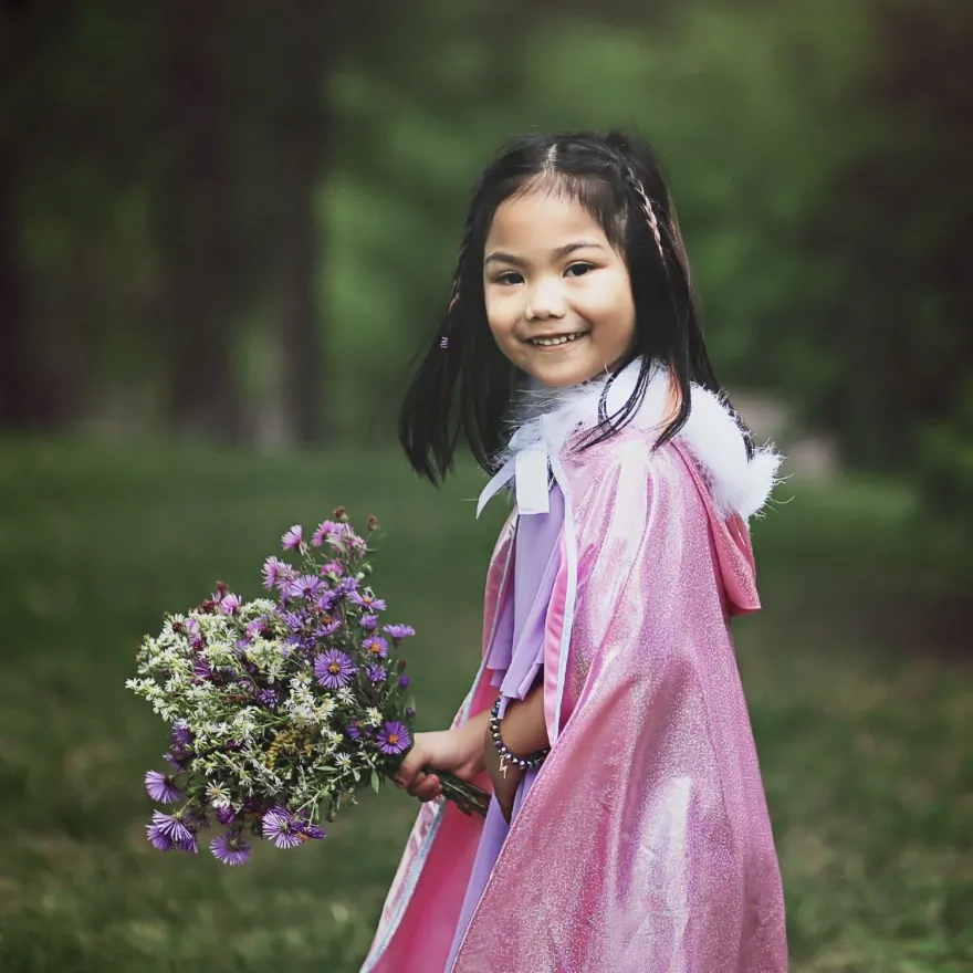 Glittercape med fuskpälskant, stl. 4-7 år