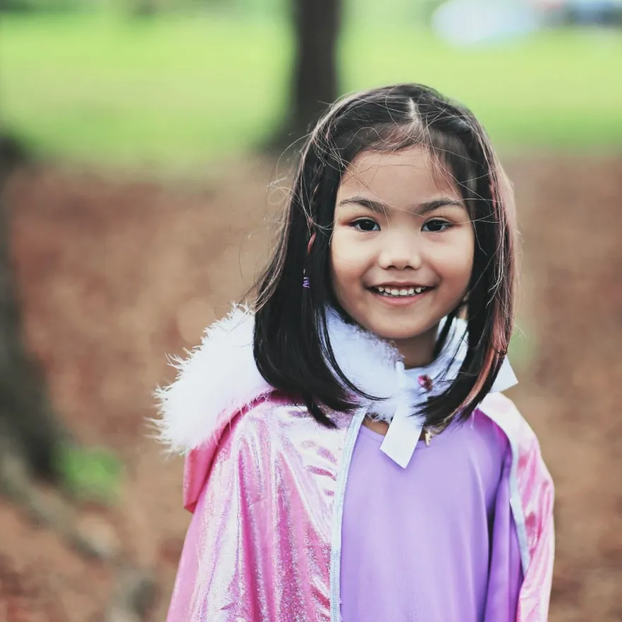 Glittercape med fuskpälskant, stl. 4-7 år