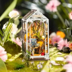 Hyllmagi – Garden House