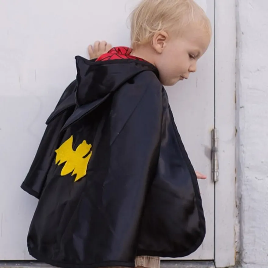 2-i-1 Spiderman/Batman-cape - Flera storlekar