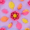 Kinetic Sand® – Squish Blossom