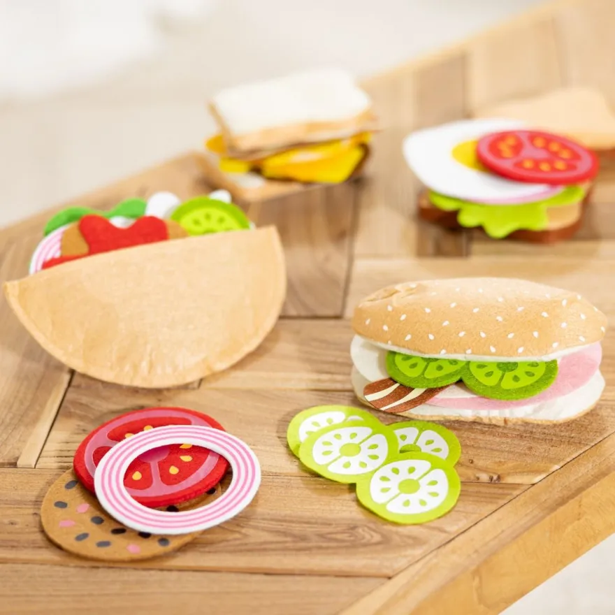 Leksaksmat - Sandwich av filt, 33 delar