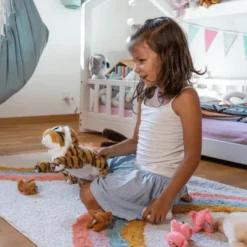Mjukisfamilj – Tigermamma med ungar