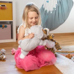 Mjukisfamilj – Tigermamma med ungar