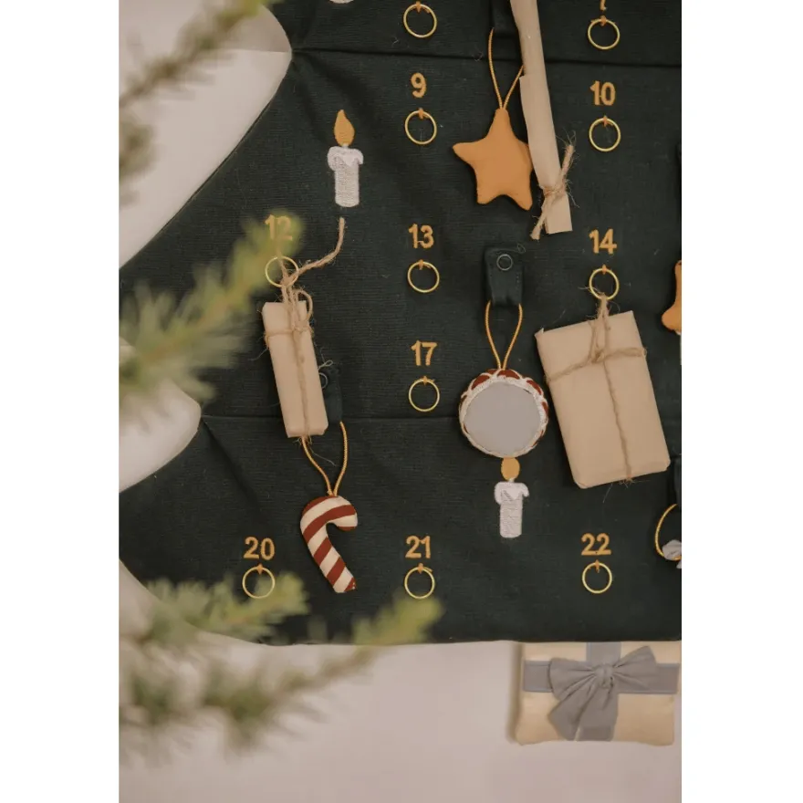 Paketkalender med ringar, 1-24 - Julgran