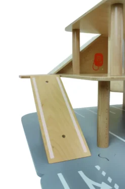 Parkeringshus XXL (förskolekvalitet)