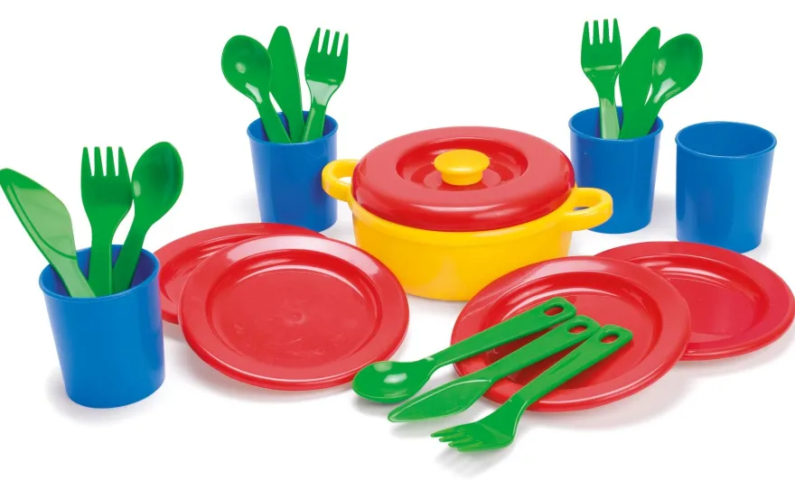 Plastservis i 22 delar