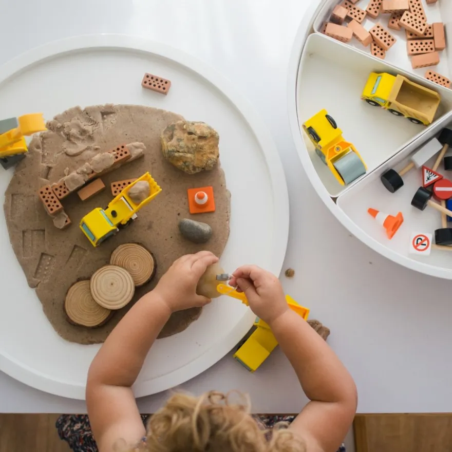 PlayTRAY - sensorisk bricka med lock