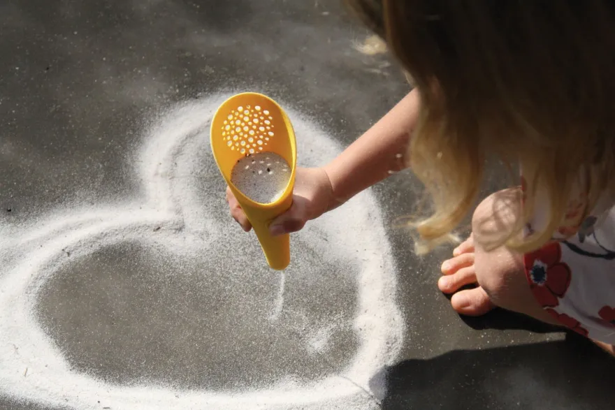 Sandlek Cuppi - Spade, sil och boll, grå