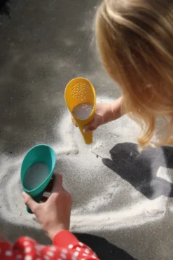 Sandlek Cuppi - Spade, sil och boll, grå