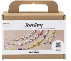 Smyckespaket - Halsband med bokstavspärlor