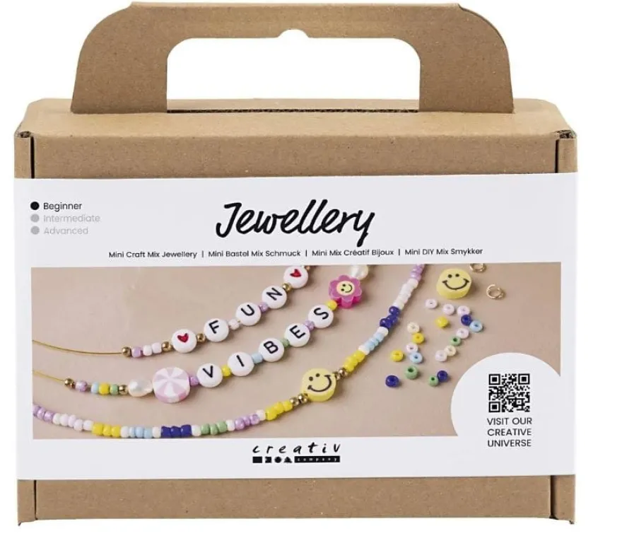 Smyckespaket - Halsband med bokstavspärlor