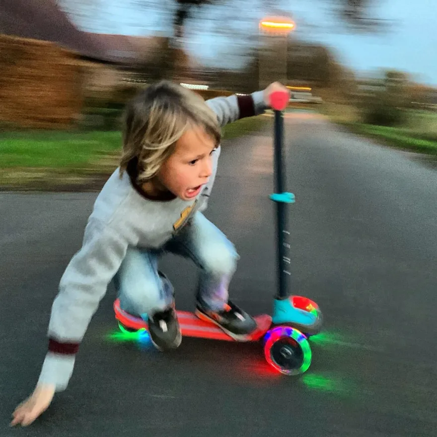 Sparkcykel Scotti GLOW