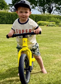 Springcykel - My Hood Rider, Svart