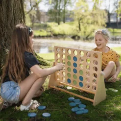 Trädgårdsspel - 4 i rad
